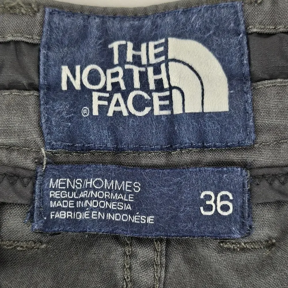 THE NORTH FACE MEN'S CHARCOAL ZIPPER LEG POCKET GRAY 8